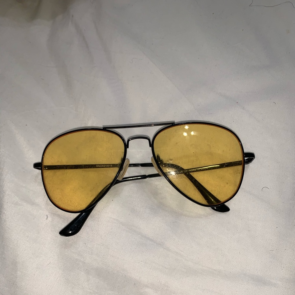 Urban Outfitters Aviators